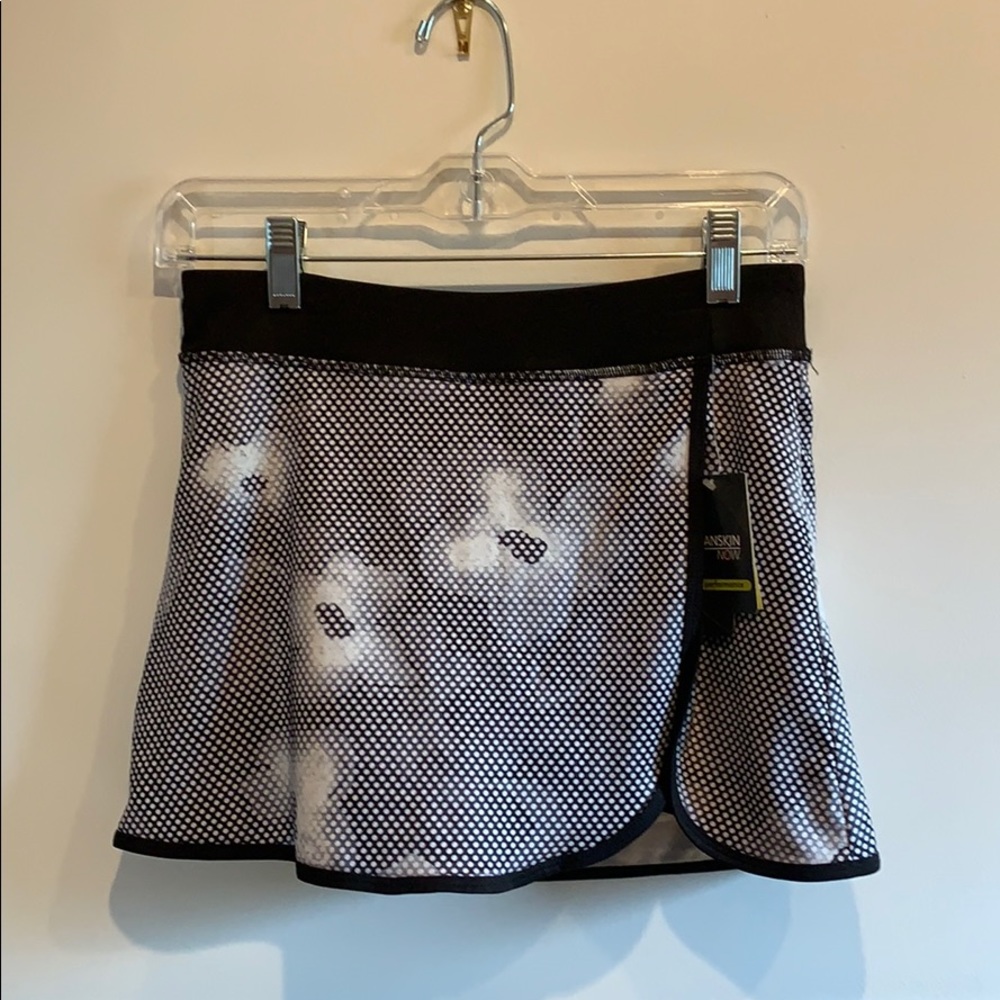 Black Floral Active Skort